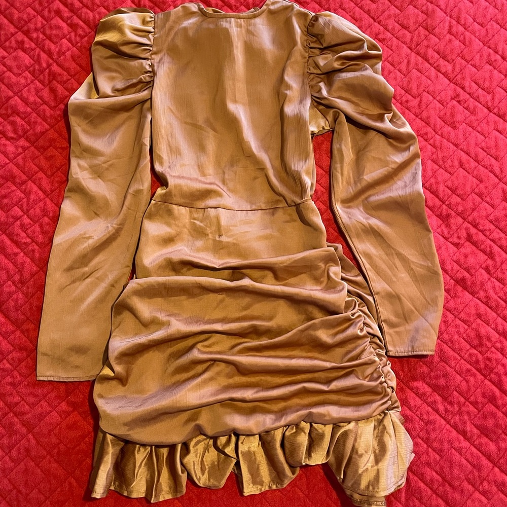New Missguided dress ruched skirt open back size 6